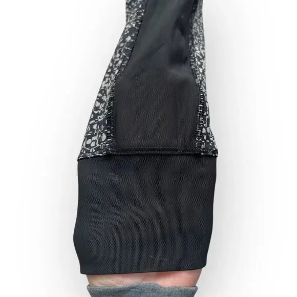 Lole Women's Black & Gray Geometric Sheer Side Activewear 7/8 Leggings Size S - Picture 7 of 13